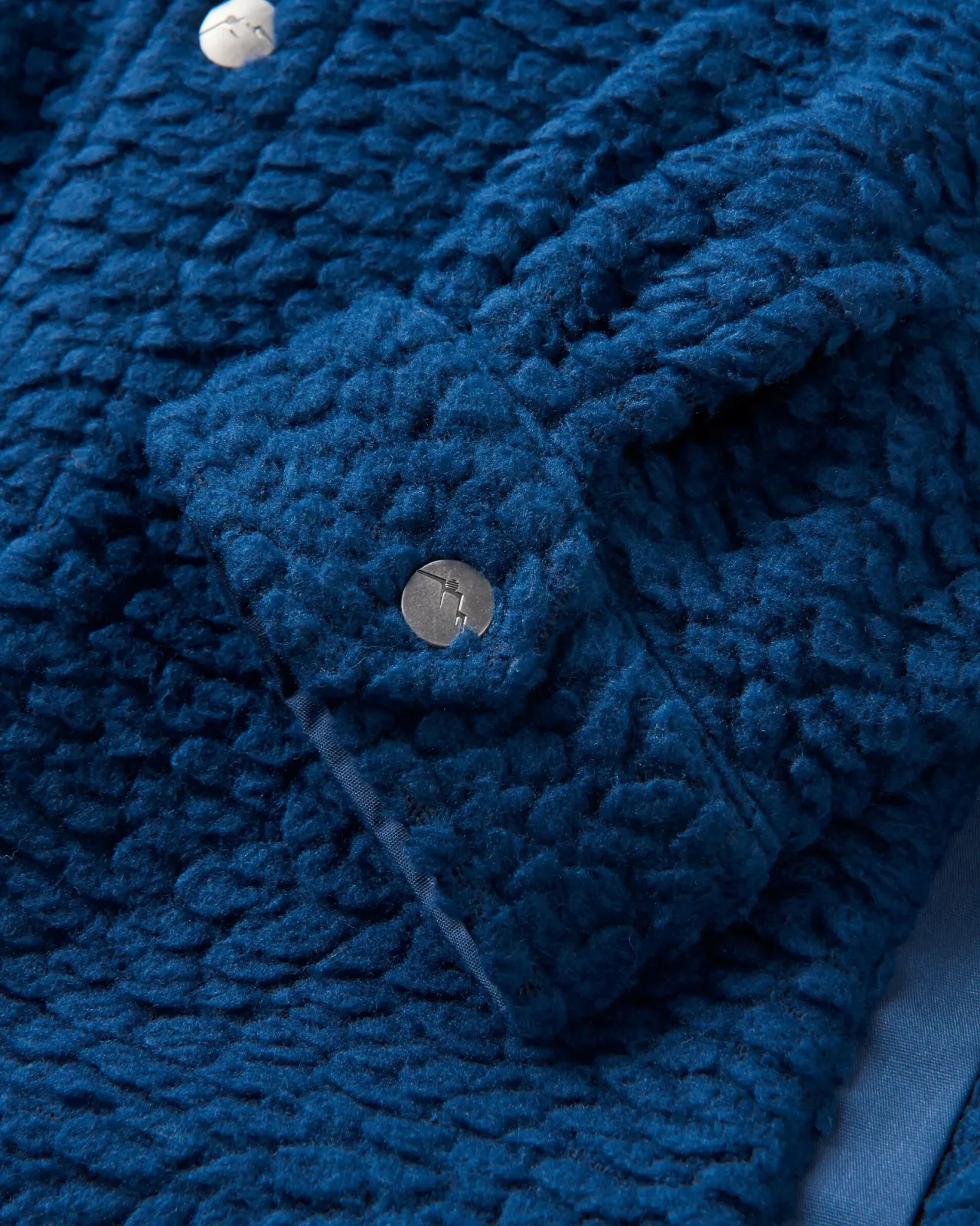 rappel_recyceltes_sherpa_oversized_hemd__dunkler_denim_10.webp Flash Sale Rappel Recyceltes Sherpa Oversized Hemd - Dunkler Denim Damen Hemden | Fleece