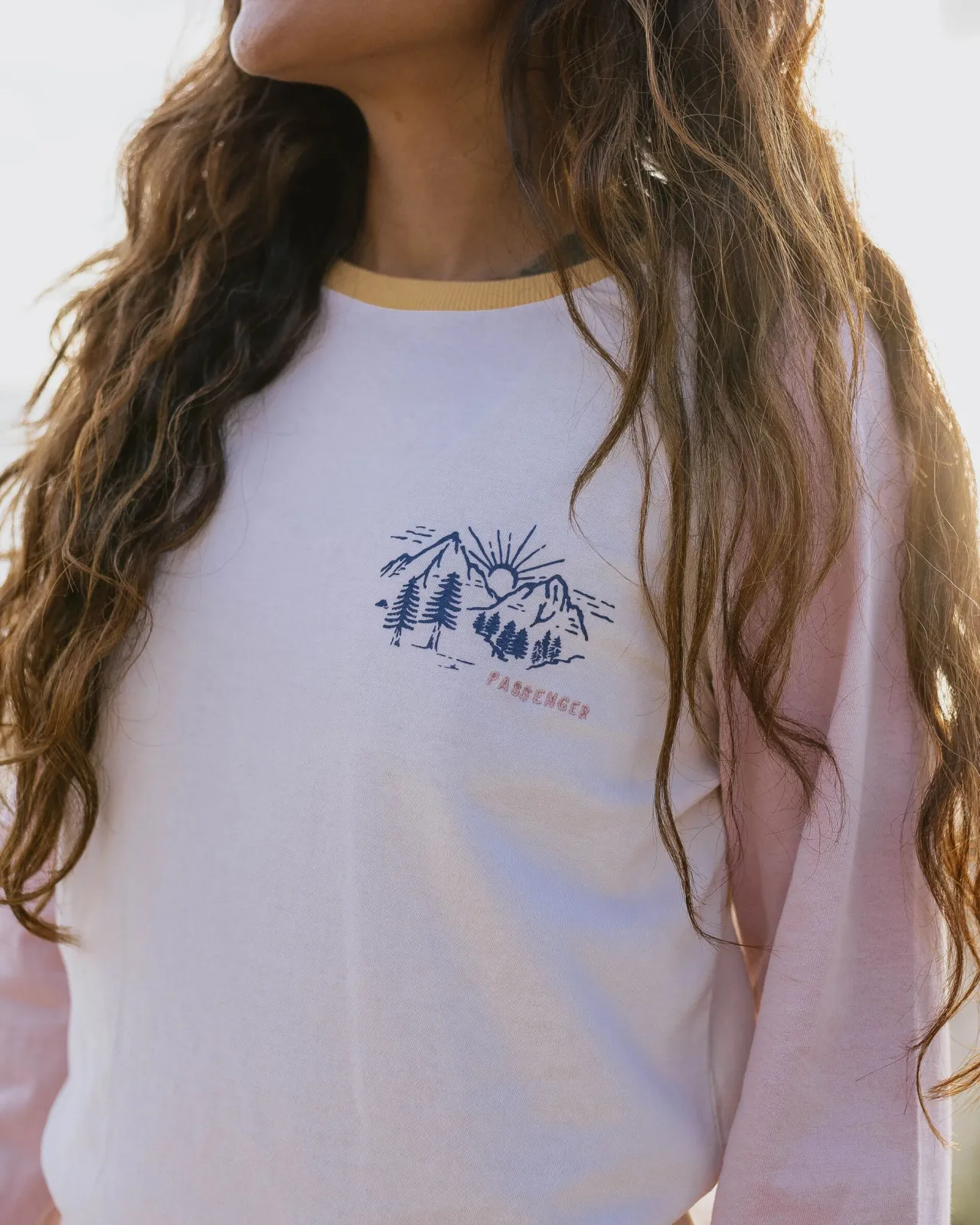 riser__recyceltes_baumwolllangarmshirt__birke_2.webp Cheap Riser 2.0 recyceltes Baumwoll-Langarmshirt - Damen Oberteile & T-shirts
