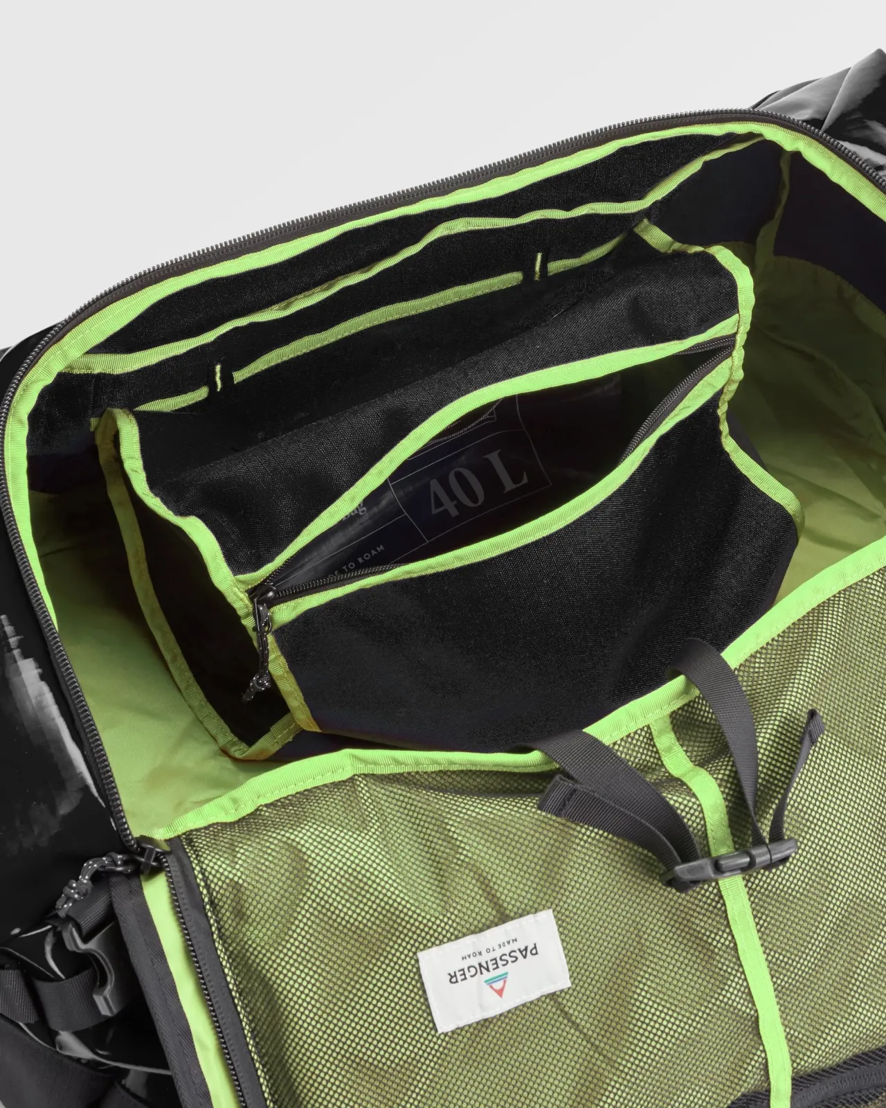 roamer_recycelte_l_reisetasche__schwarz_11.webp Store Roamer Recycelte 40L Reisetasche - Reisetaschen | Rucksäcke & Taschen
