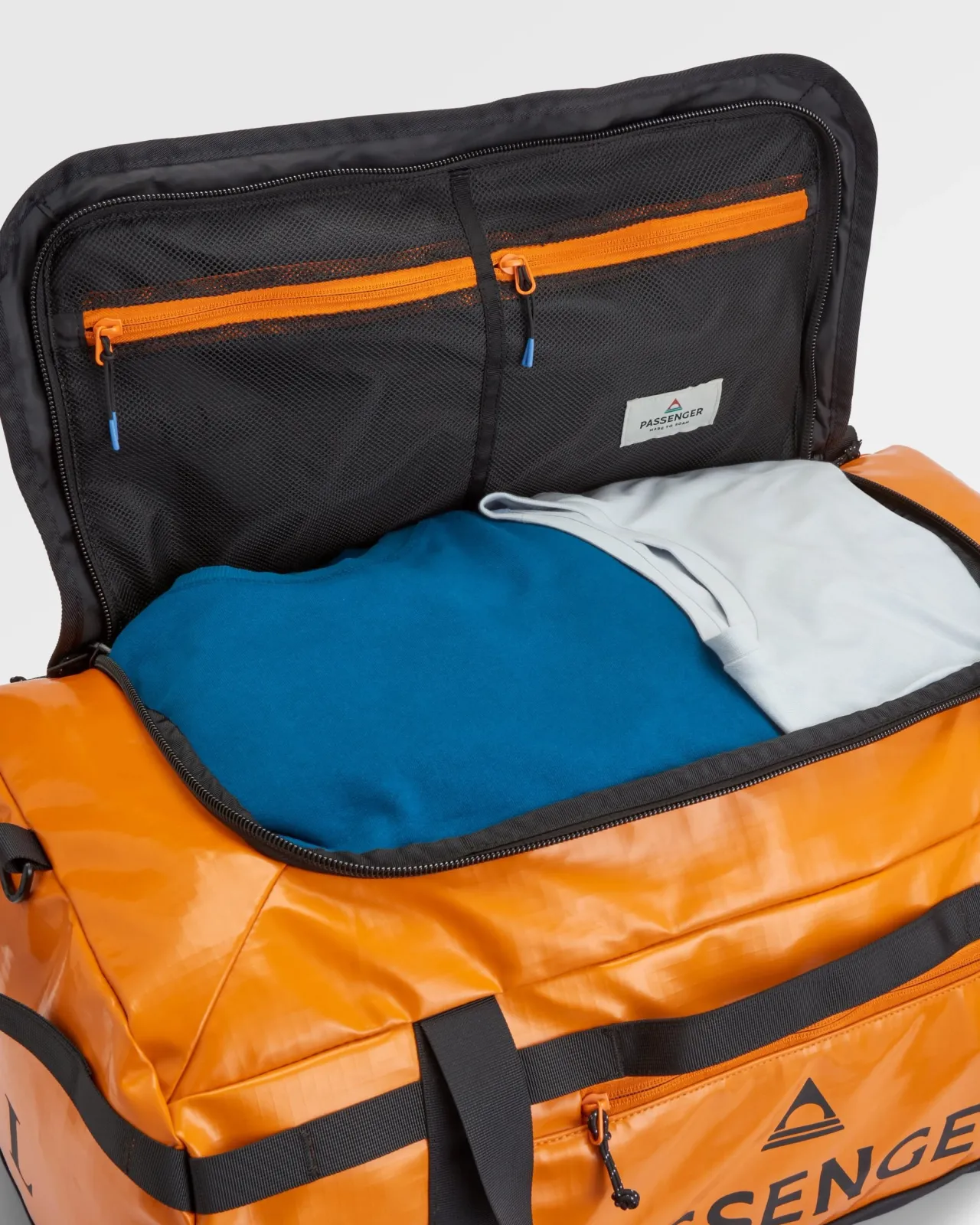 roamer_recycelte_l_reisetasche__sonnenaufgang_orange_6-1.webp Discount Roamer Recycelte 60L Reisetasche - Sonnenaufgang Orange Reisetaschen | Rucksäcke & Taschen