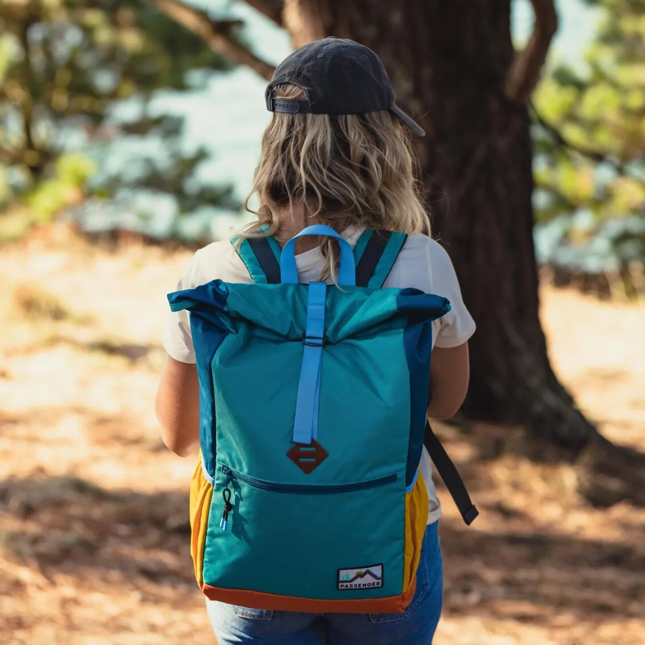 rolltop_recycelte_khltasche_l__mehrfarbig_3.webp Store Rolltop recycelte Kühltasche 32L - Aufbewahrung & Kühltaschen | Kühltaschen