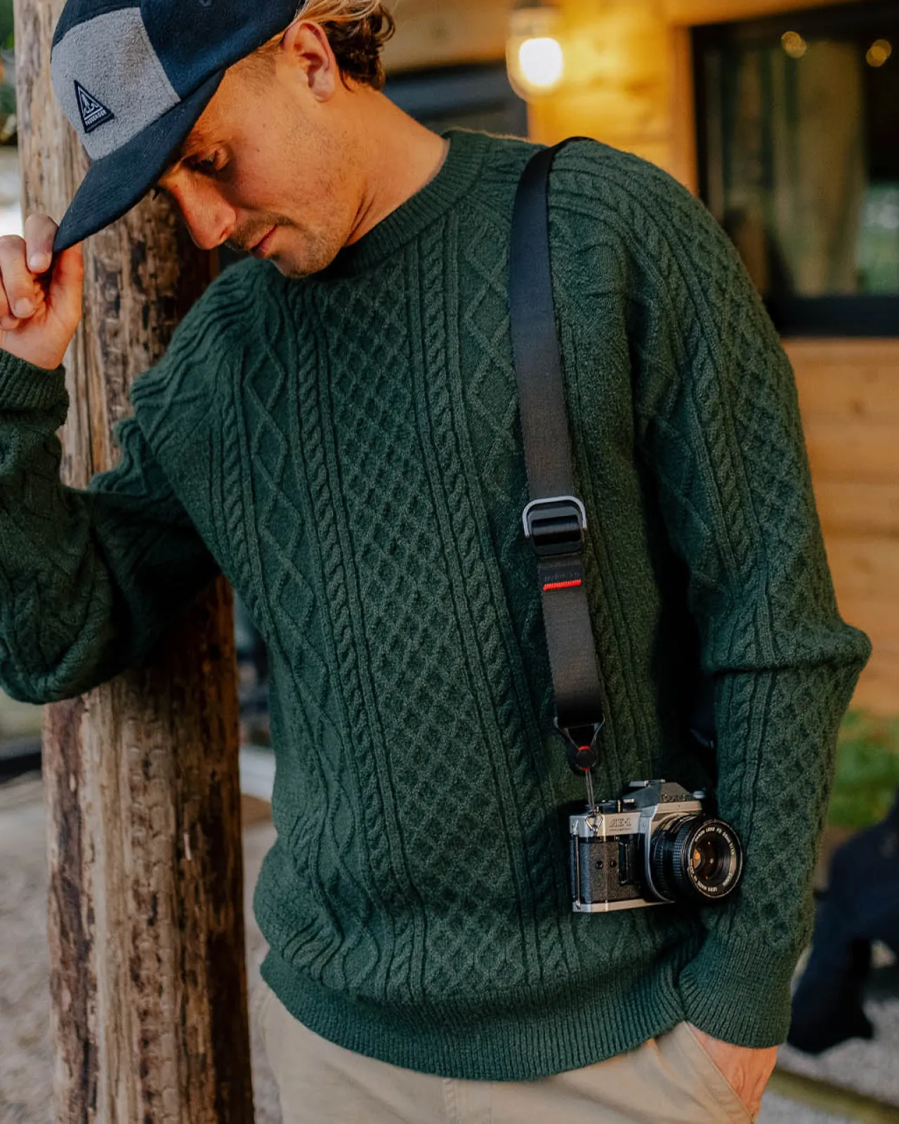 sandbar_kabelstrickpullover__tannengrn_2.webp Cheap Sandbar Kabelstrickpullover - Herren Strickwaren