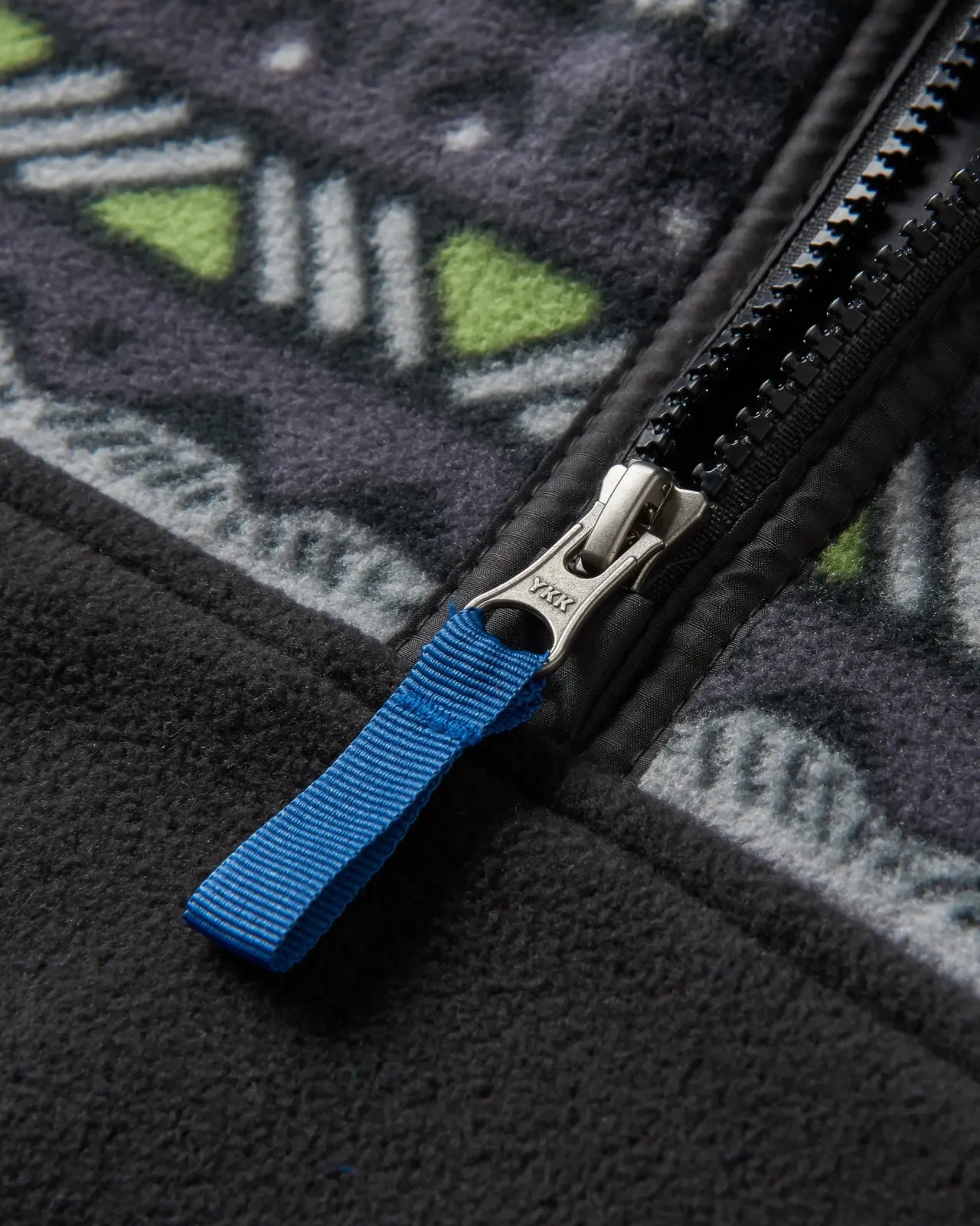 set_off_recycelter_polar__zip_fleece__berg_geo_holzkohle_6.webp Hot Set Off recycelter Polar 1/4 Zip Fleece - Berg Geo Holzkohle Herren Fleece | Fleece