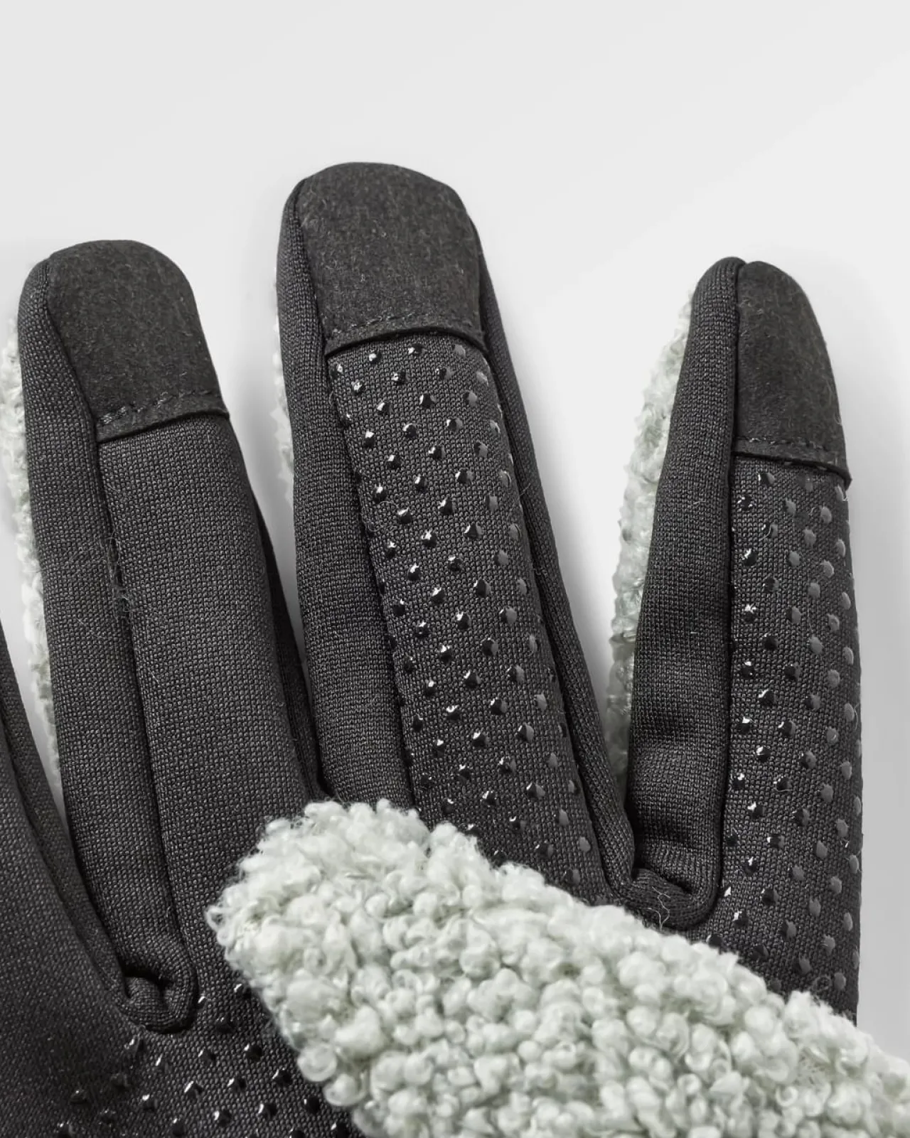 snowfall__recycelte_sherpahandschuhe__pistazie_2.webp Cheap Snowfall 2.0 recycelte Sherpa-Handschuhe - Damen Handschuhe