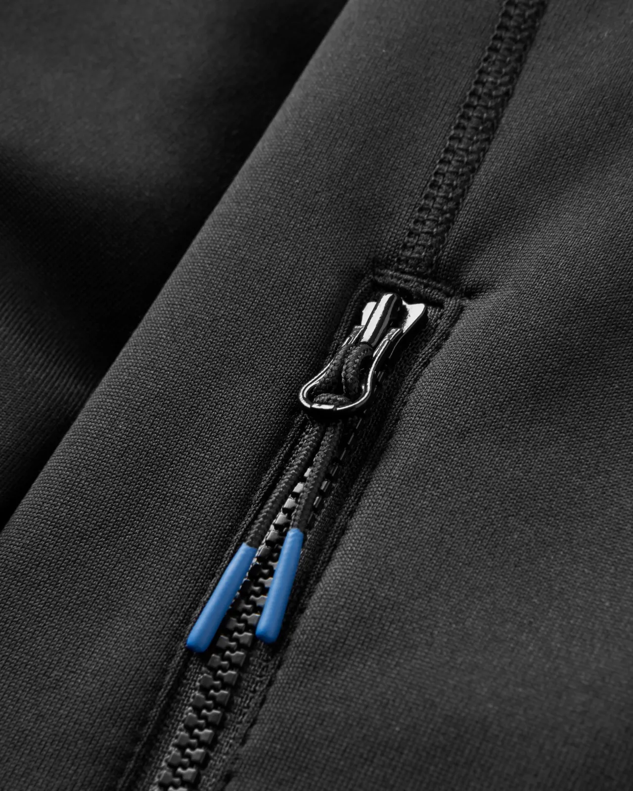 solitude_recycelter_polartec_fleece_kapuzenpullover__schwarz_8.webp Sale Solitude Recycelter Polartec® Fleece Kapuzenpullover - Herren Kapuzenpullover & Sweatshirts | Fleece