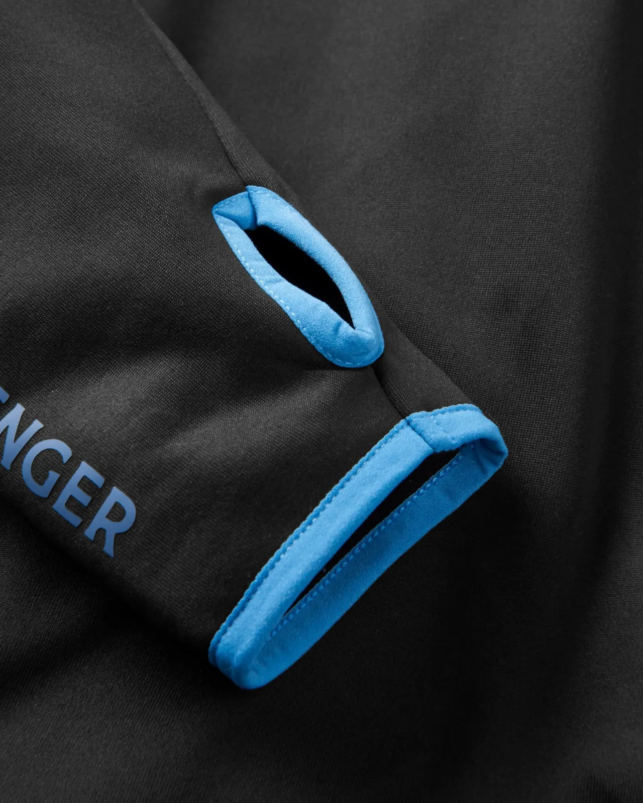 solitude_recycelter_polartec_fleece_pullover__schwarz_9.webp Clearance Solitude Recycelter Polartec® Fleece Pullover - Herren Fleece | Fleece