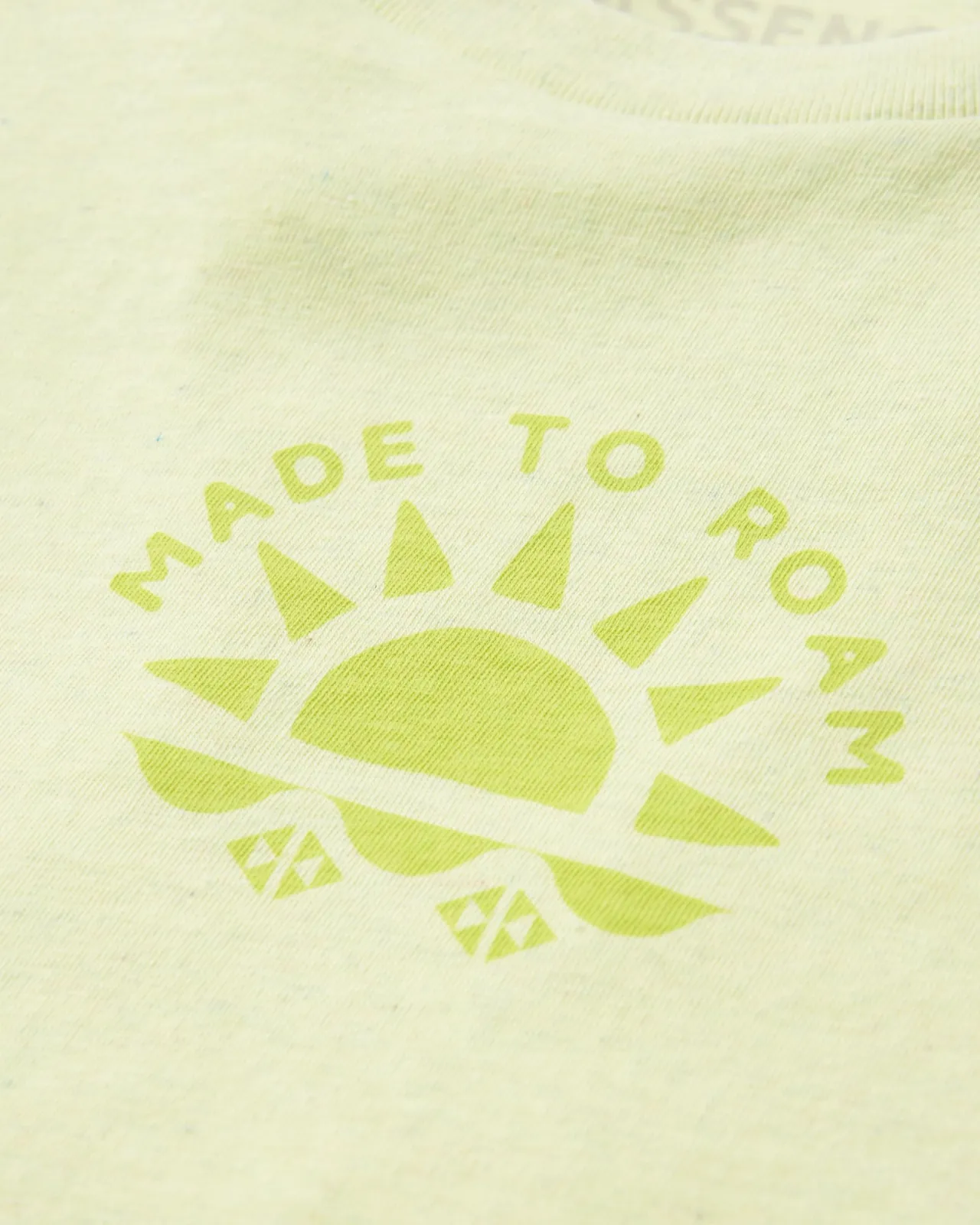 sunburst_organic_tshirt__soft_lime_juice_2.webp Cheap Sunburst Organic T-Shirt - Soft Lime Juice Damen Oberteile & T-shirts