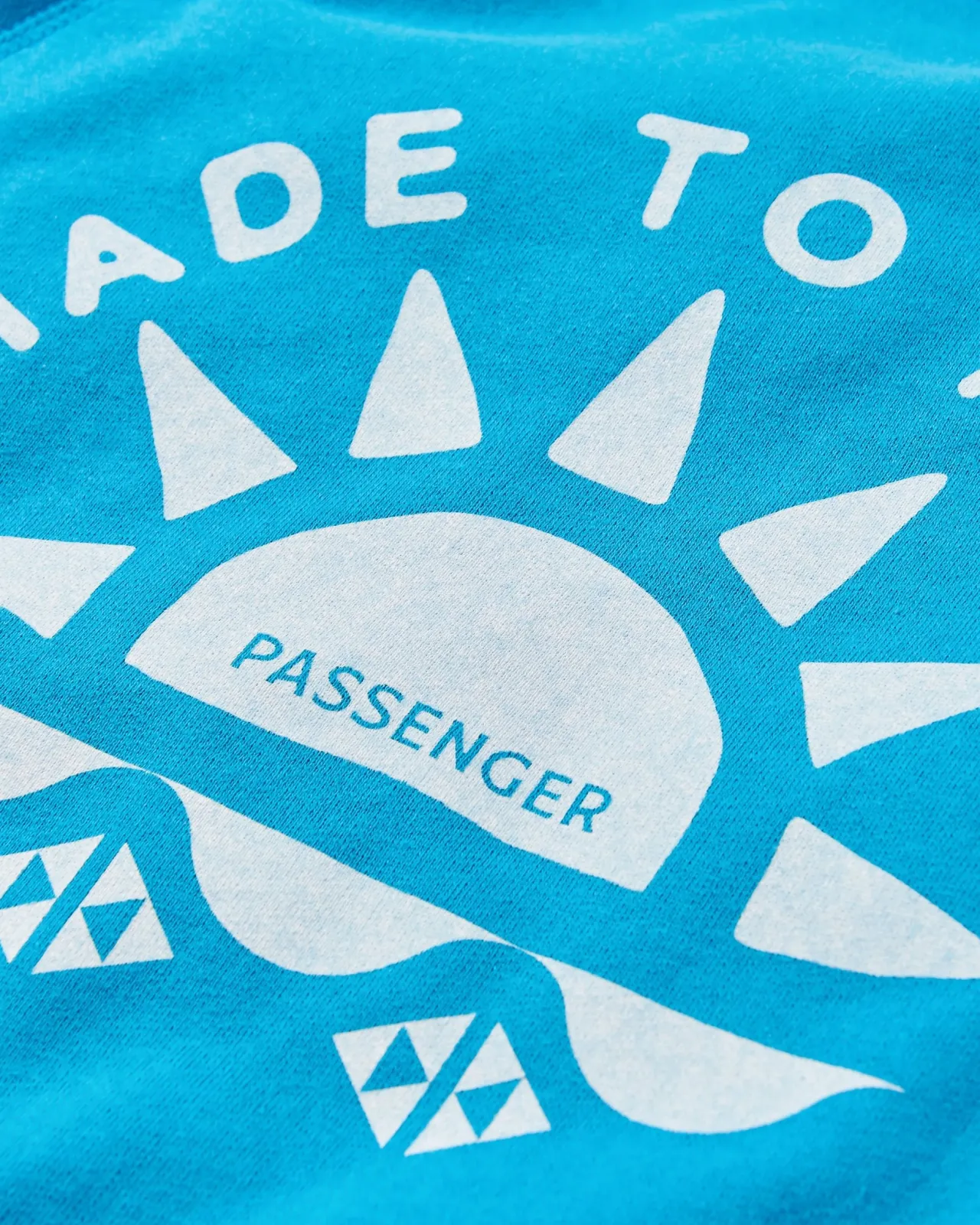 sunburst_recycelter_sweatshirt__blauer_pool_2.webp New Sunburst Recycelter Sweatshirt - Blauer Pool Damen Kapuzenpullover & Sweatshirts