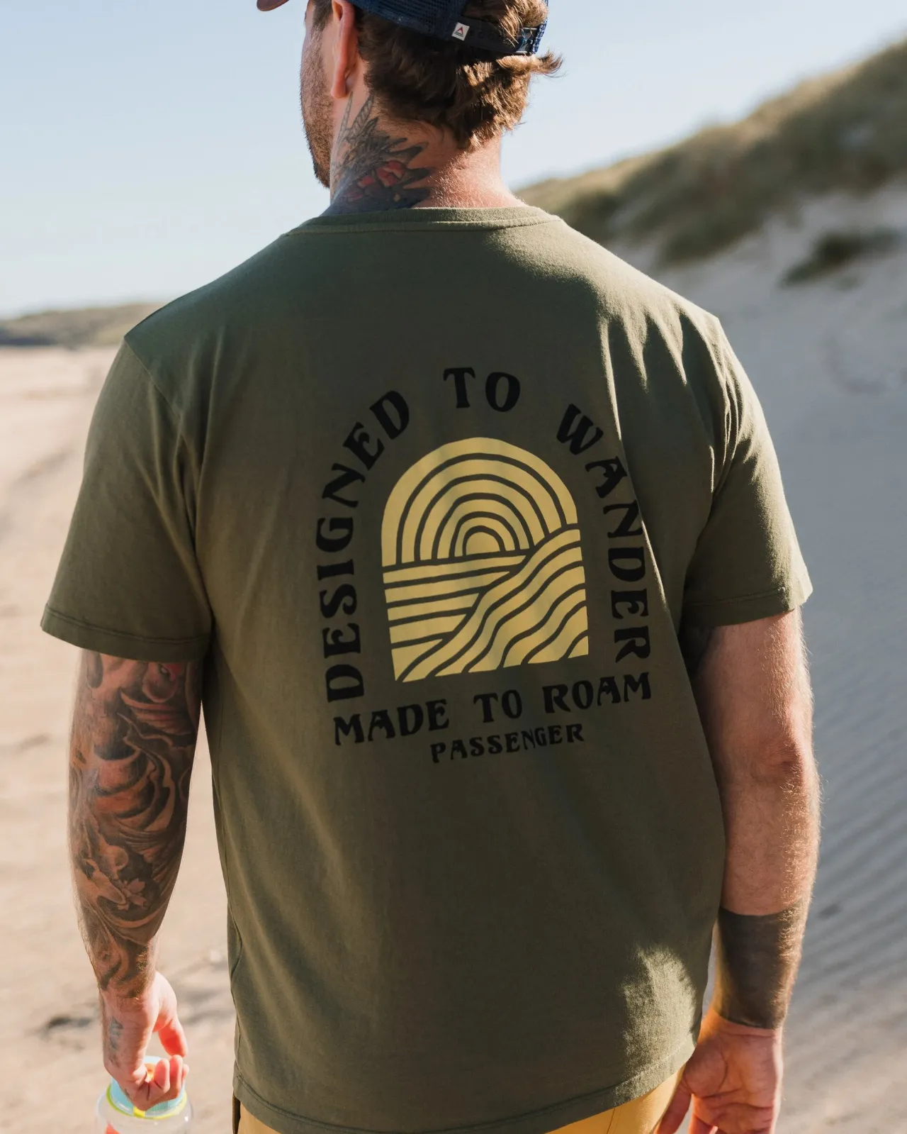 sundown_recyceltes_biobaumwoll_tshirt__khaki_4.webp New Sundown Recyceltes Bio-Baumwoll T-Shirt - Herren T-shirts & Tanktops