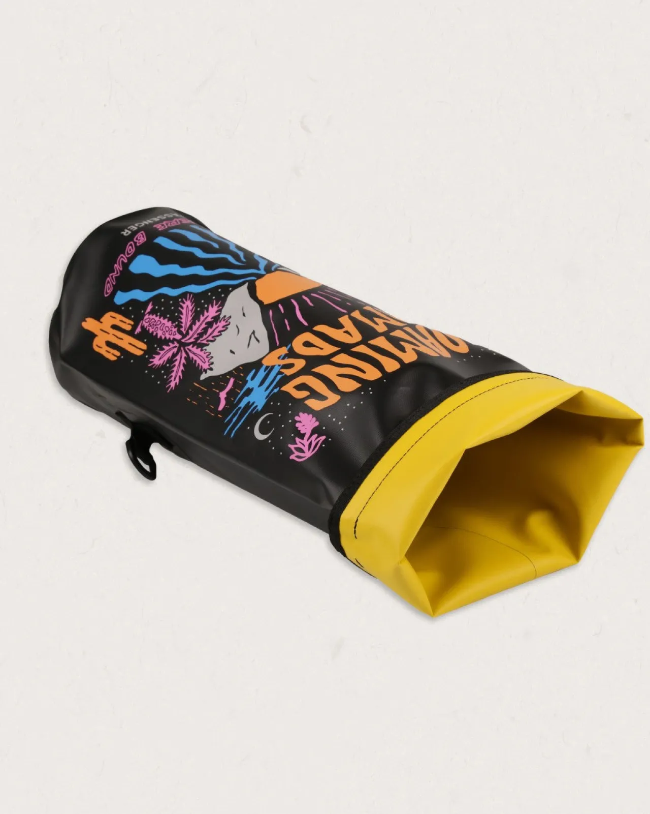 tide_l_recycelter_trockensack__roaming_nomads_8.webp Sale Tide 10L recycelter Trockensack - Roaming Nomads Wasserdichte Taschen | Wasserdichte Taschen