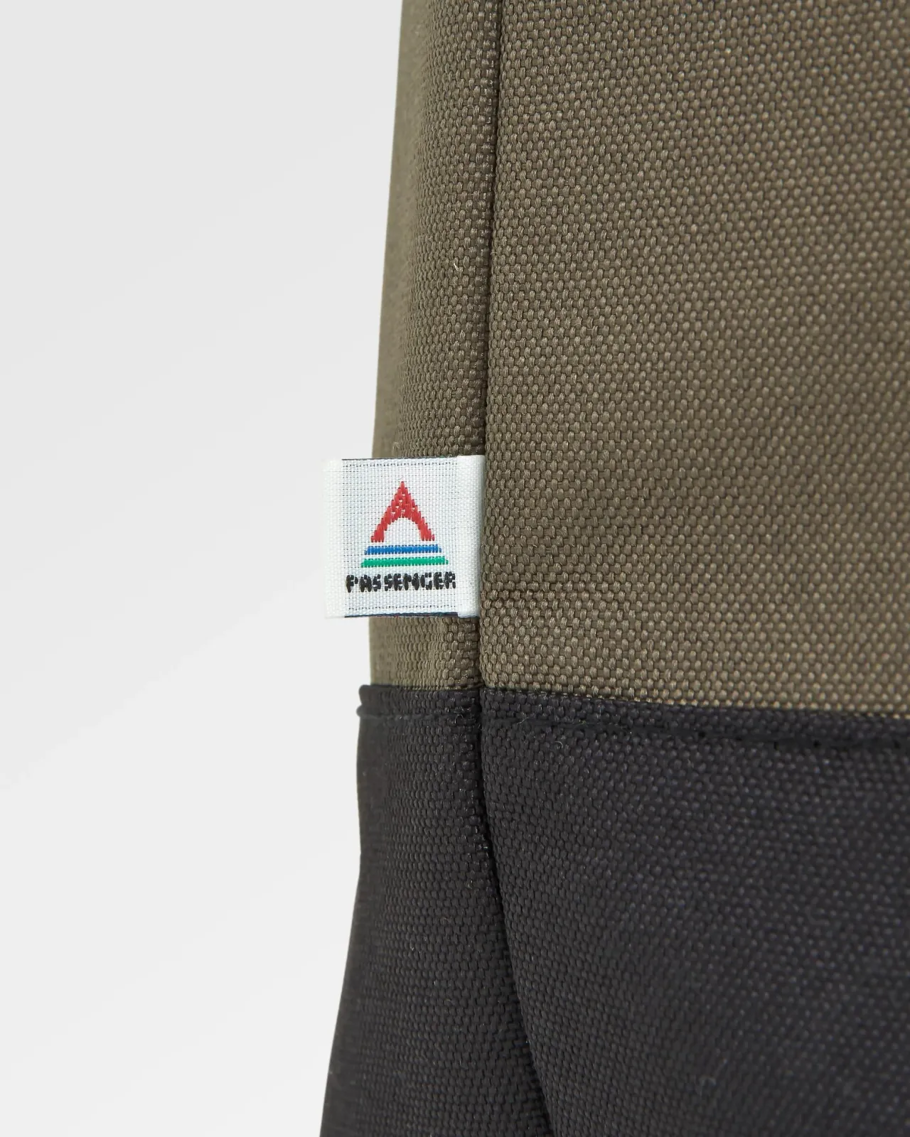 tote_recycelte_khltasche__khaki_multi_7.webp Hot Tote recycelte Kühltasche - Khaki Multi Aufbewahrung & Kühltaschen
