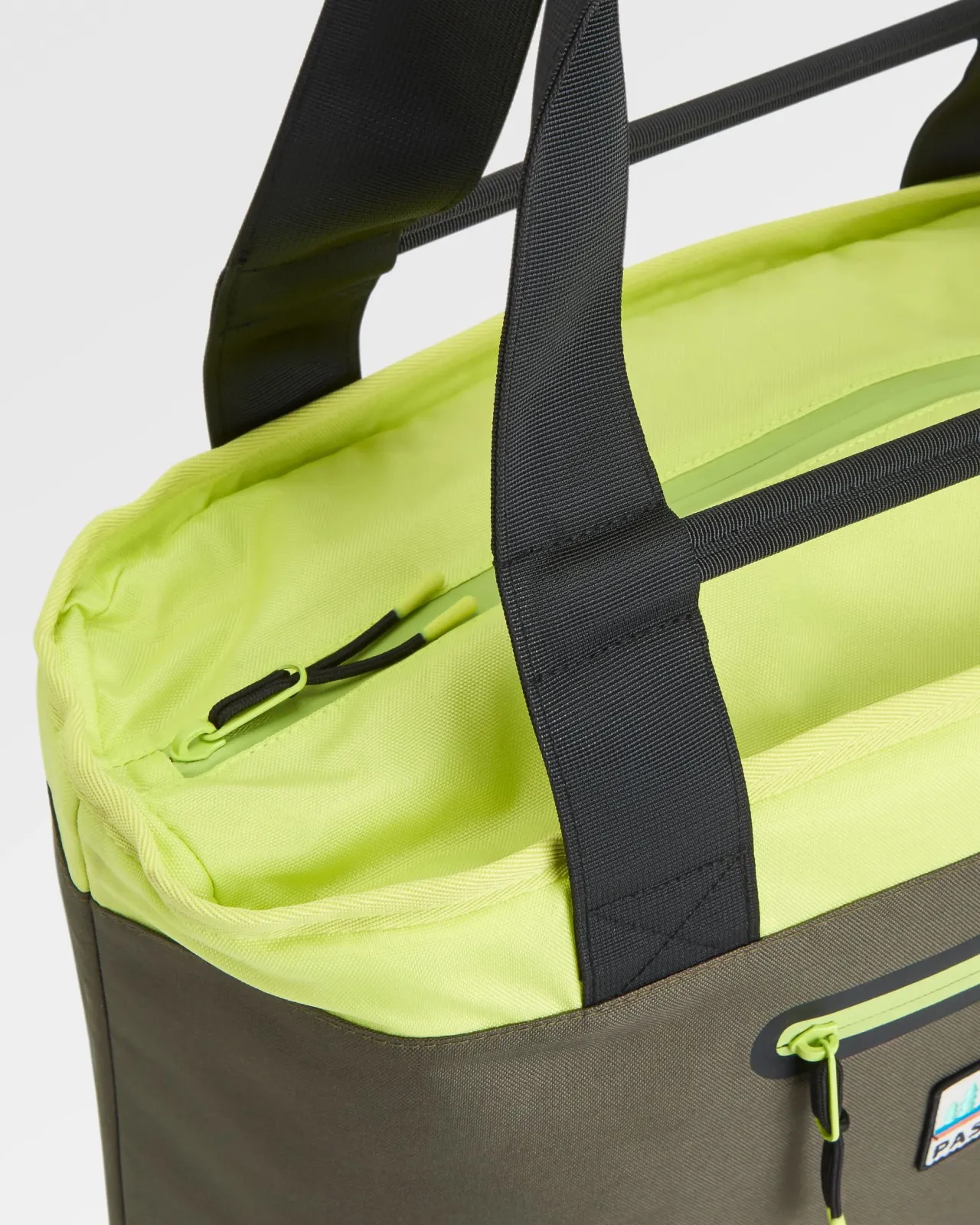 tote_recycelte_khltasche__khaki_multi_9.webp Hot Tote recycelte Kühltasche - Khaki Multi Aufbewahrung & Kühltaschen