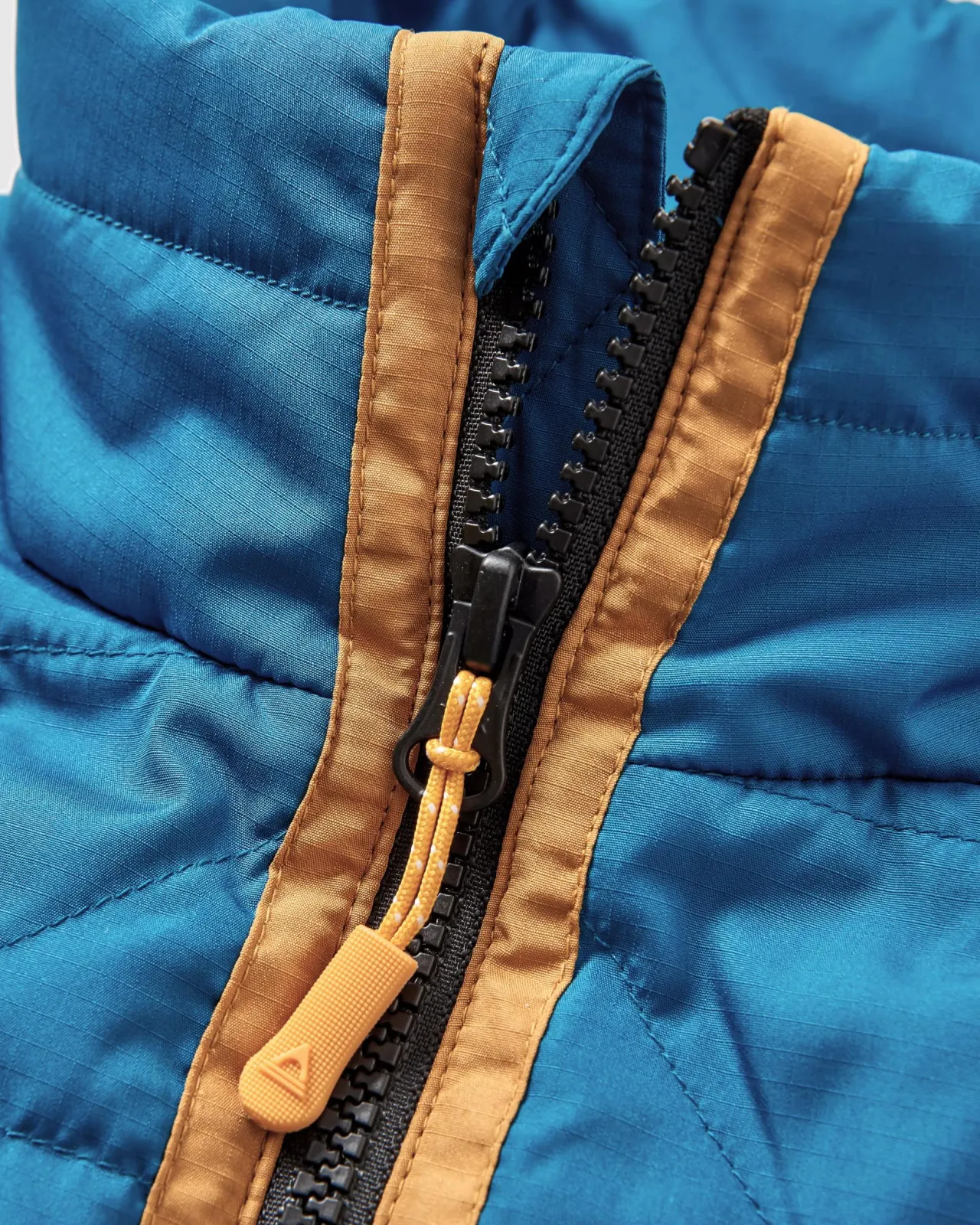 trace_recycelte_thermore_isolierte_jacke__korsarblau_dschungelgrn_9.webp Best Trace Recycelte Thermore® Isolierte Jacke - Korsarblau/ Dschungelgrün Damen Jacken