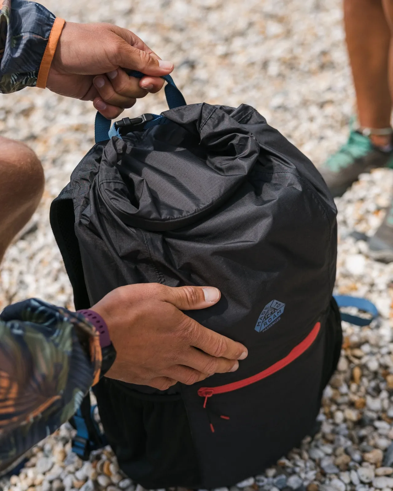 trail_light_packbarer_rucksack_aus_recyceltem_material__schwarz_11.webp Shop Trail Light Packbarer Rucksack aus recyceltem Material - Rucksäcke | Rucksäcke & Taschen
