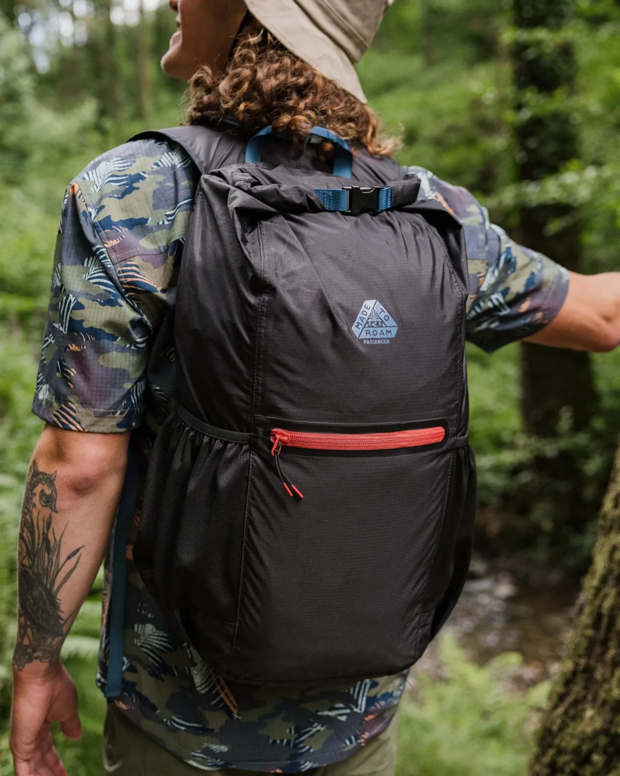trail_light_packbarer_rucksack_aus_recyceltem_material__schwarz_7.webp Shop Trail Light Packbarer Rucksack aus recyceltem Material - Rucksäcke | Rucksäcke & Taschen