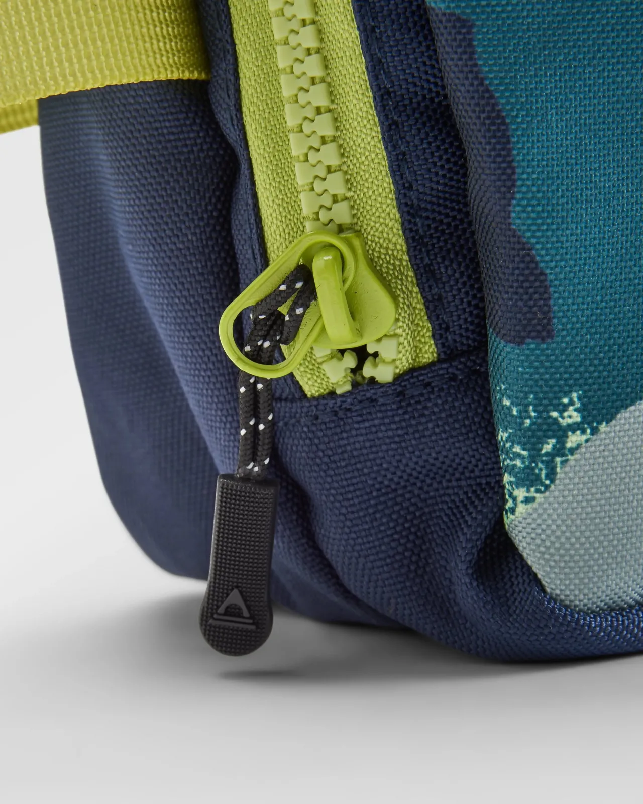 travel_waschtasche_aus_recyceltem_material__alpentarnung_regenwald_3.webp Cheap Travel Waschtasche aus recyceltem Material - Alpen-Tarnung Regenwald Waschkits