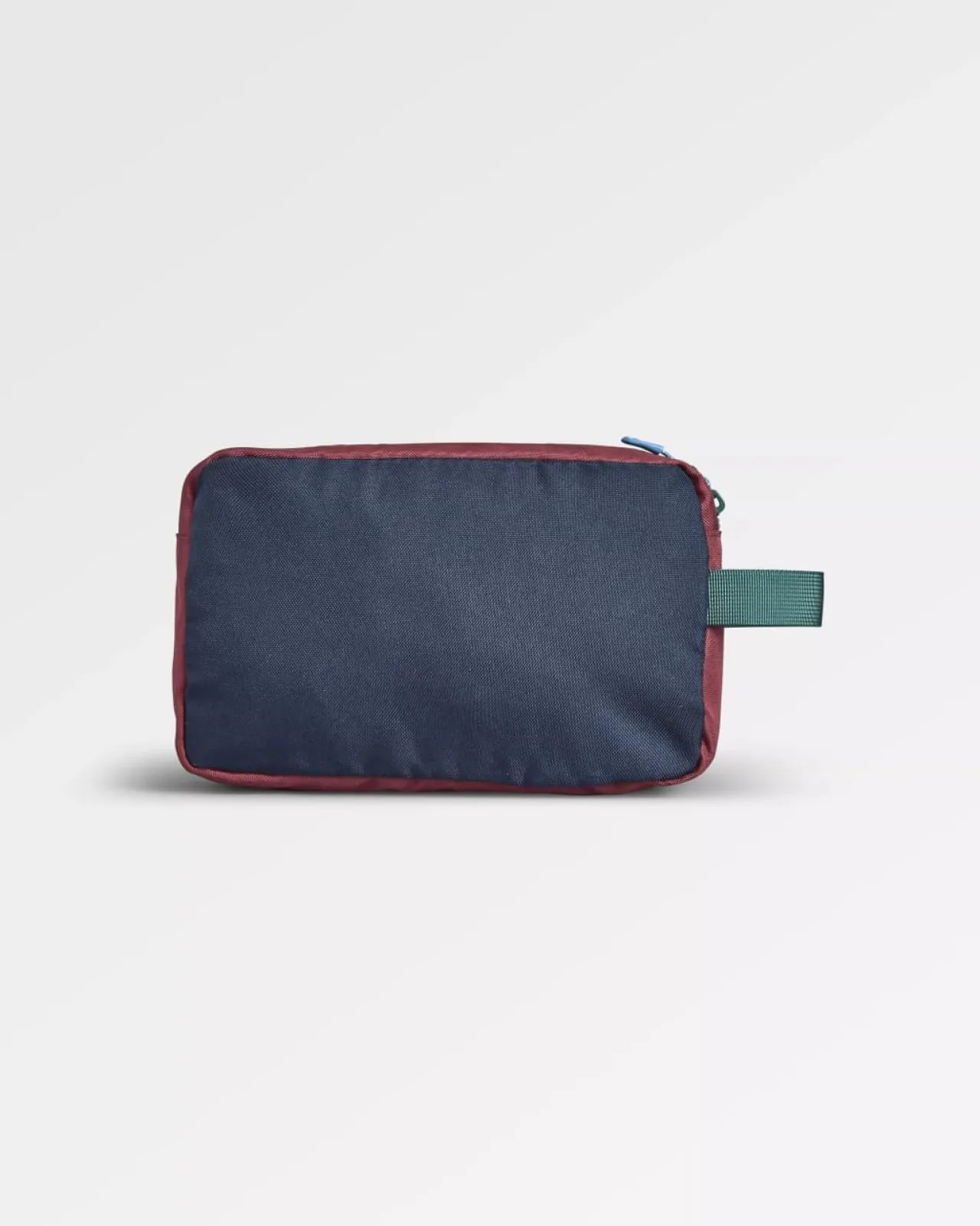 travel_waschtasche_aus_recyceltem_material__samba_tiefes_marineblau_2.webp Cheap Travel Waschtasche aus recyceltem Material - Samba/ Tiefes Marineblau Waschkits | Surfzubehör