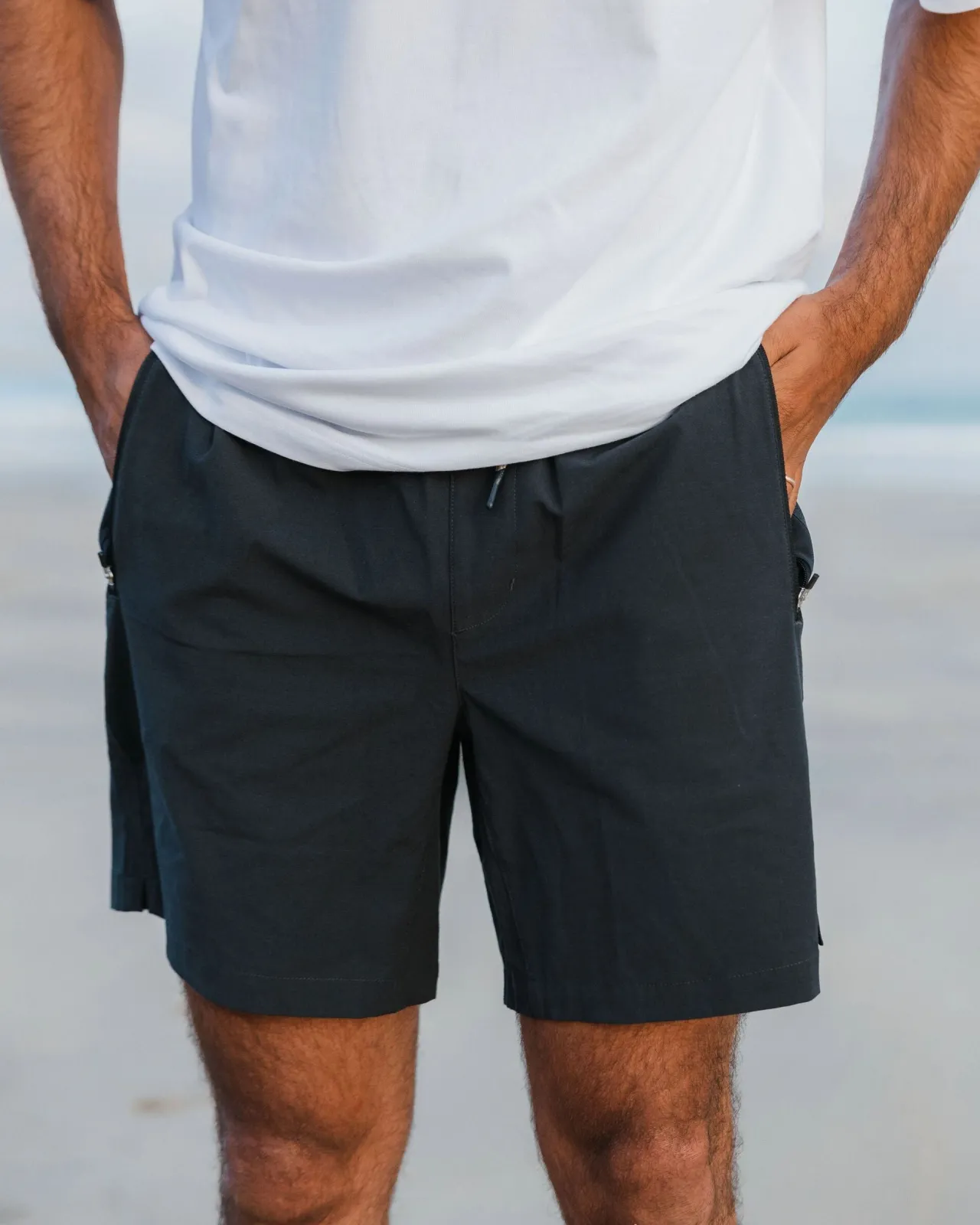 traveller_bio_allzweckshorts__schwarz_3.webp Clearance Traveller Bio Allzweck-Shorts - Herren Kurze Hosen | Hosen