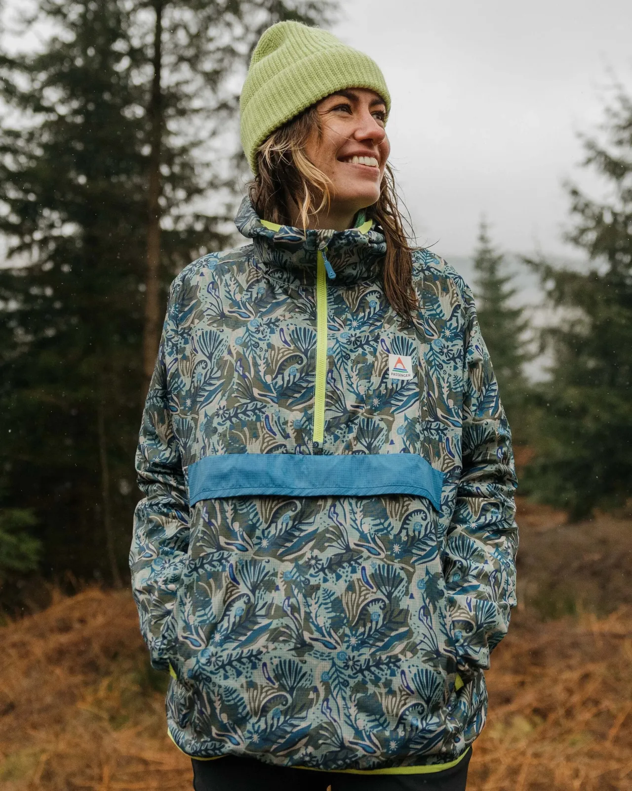 viento_recycelte_windjacke_anorak__abstrakte_seealge_pistazie_2.webp Store Viento Recycelte Windjacke Anorak - Abstrakte Seealge Pistazie Damen Oberteile