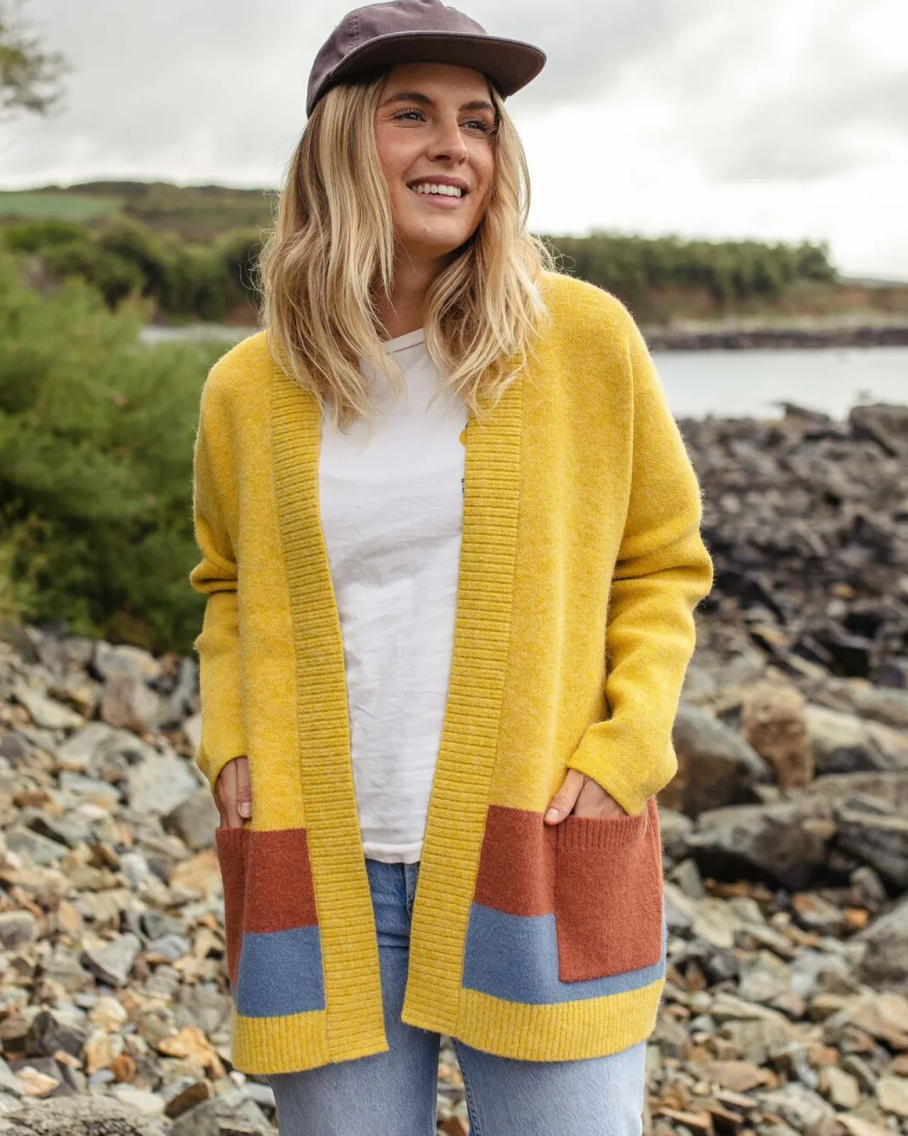 vista_recycelter_strickcardigan__bernsteingold_5.webp New Vista Recycelter Strickcardigan - Damen Strickwaren