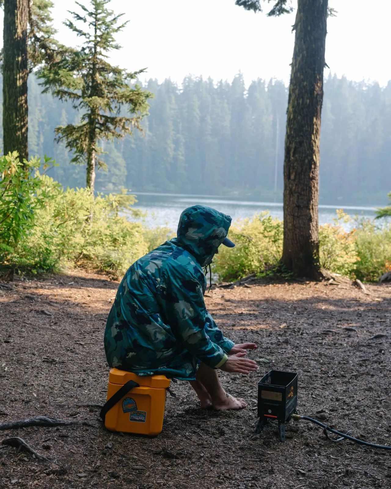 waves_recycelter_sherpa_geftterter_surfponcho__alpentarnung_regenwald_4.webp Store Waves Recycelter Sherpa Gefütterter Surf-Poncho - Alpen-Tarnung Regenwald Surf-ponchos | Surf-ponchos