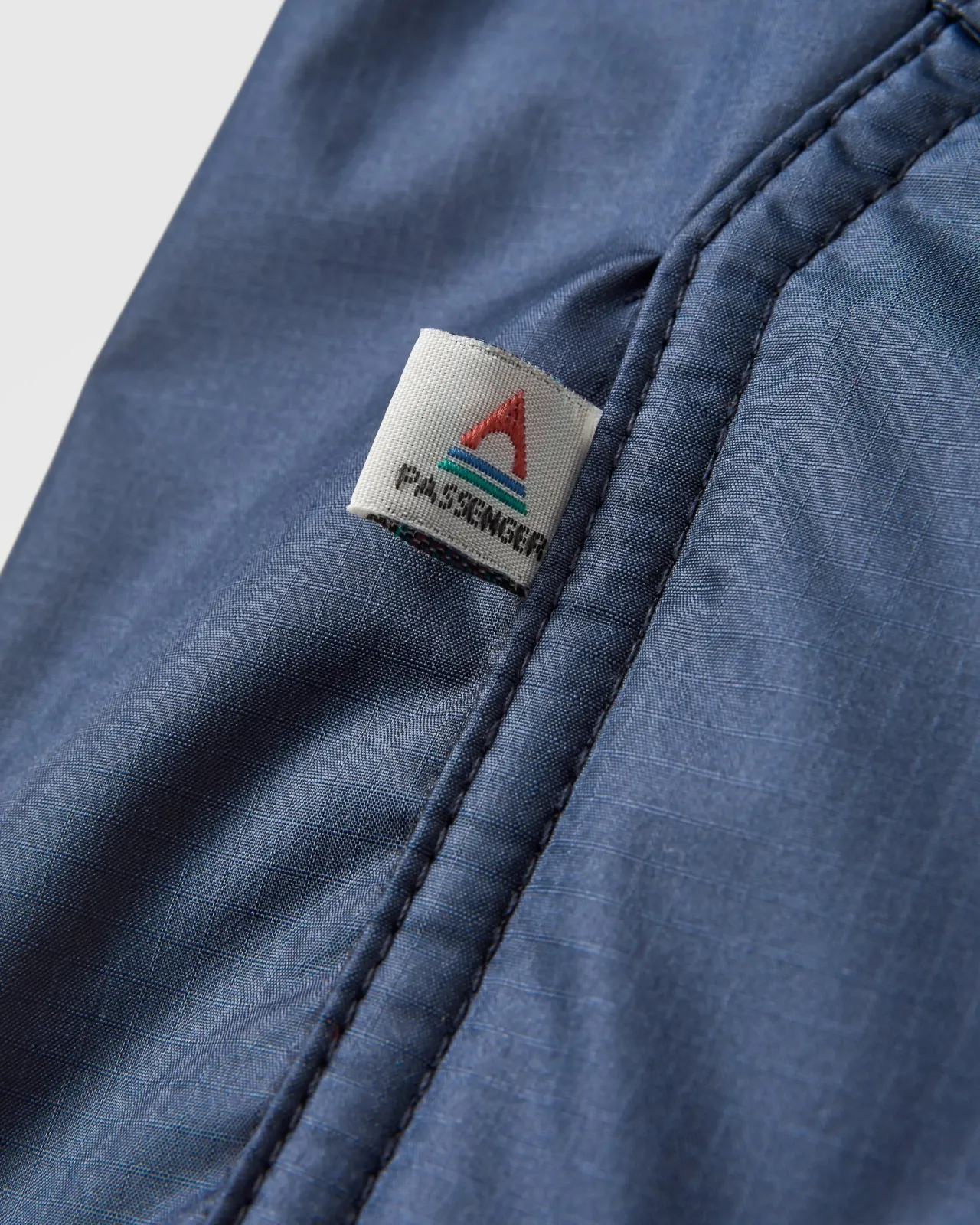 waves_recycelter_sherpa_geftterter_surfponcho__dunkles_denim_tiefes_marineblau_9-1.webp Discount Waves Recycelter Sherpa Gefütterter Surf-Poncho - Dunkles Denim/ Tiefes Marineblau Surf-ponchos | Surf-ponchos