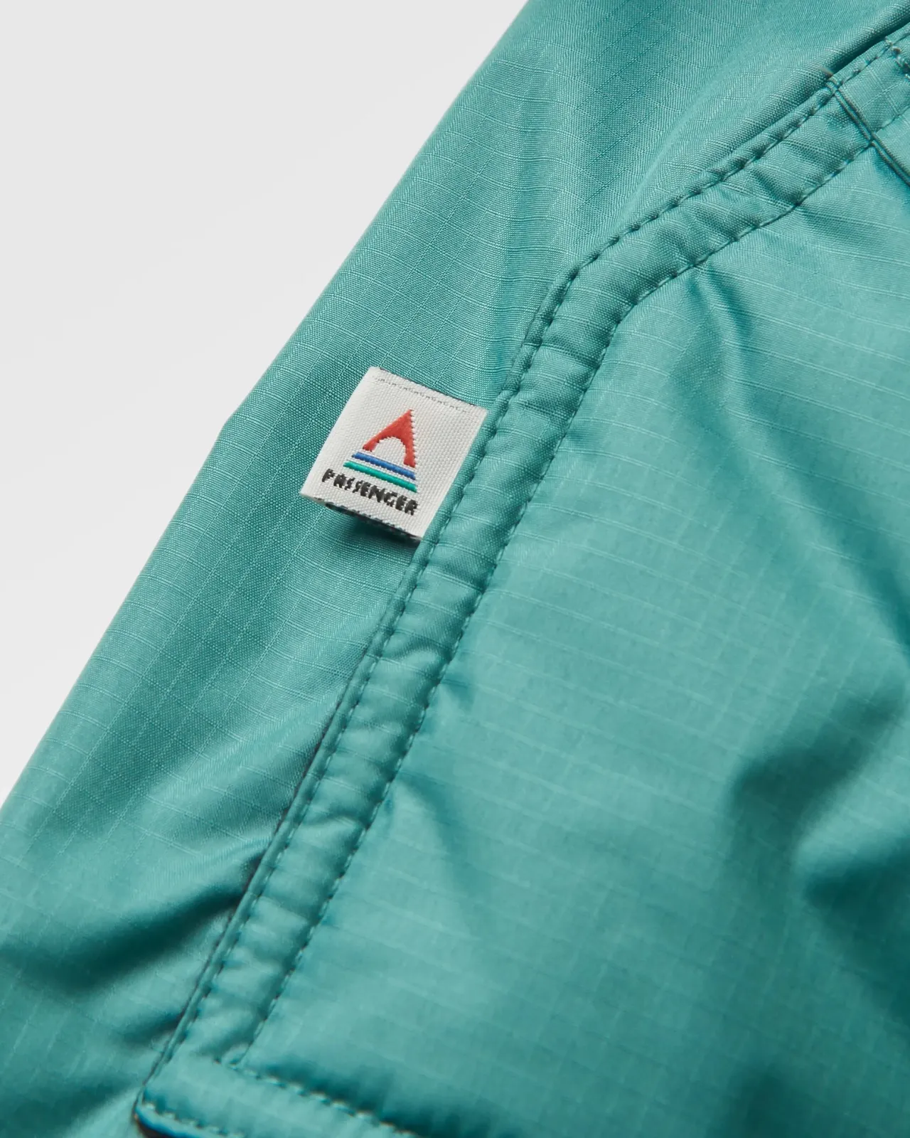 waves_recycelter_sherpa_geftterter_surfponcho__surf_spraytiefsee_8.webp Outlet Waves Recycelter Sherpa Gefütterter Surf-Poncho - Surf Spray/Tiefsee Surf-ponchos | Surf-ponchos