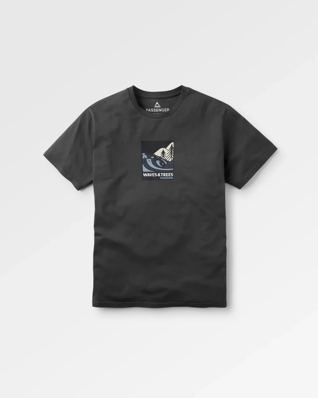 waves_u_trees_biobaumwolltshirt__holzkohle_1.webp Hot Waves u0026 Trees Bio-Baumwoll-T-Shirt - Herren T-shirts & Tanktops
