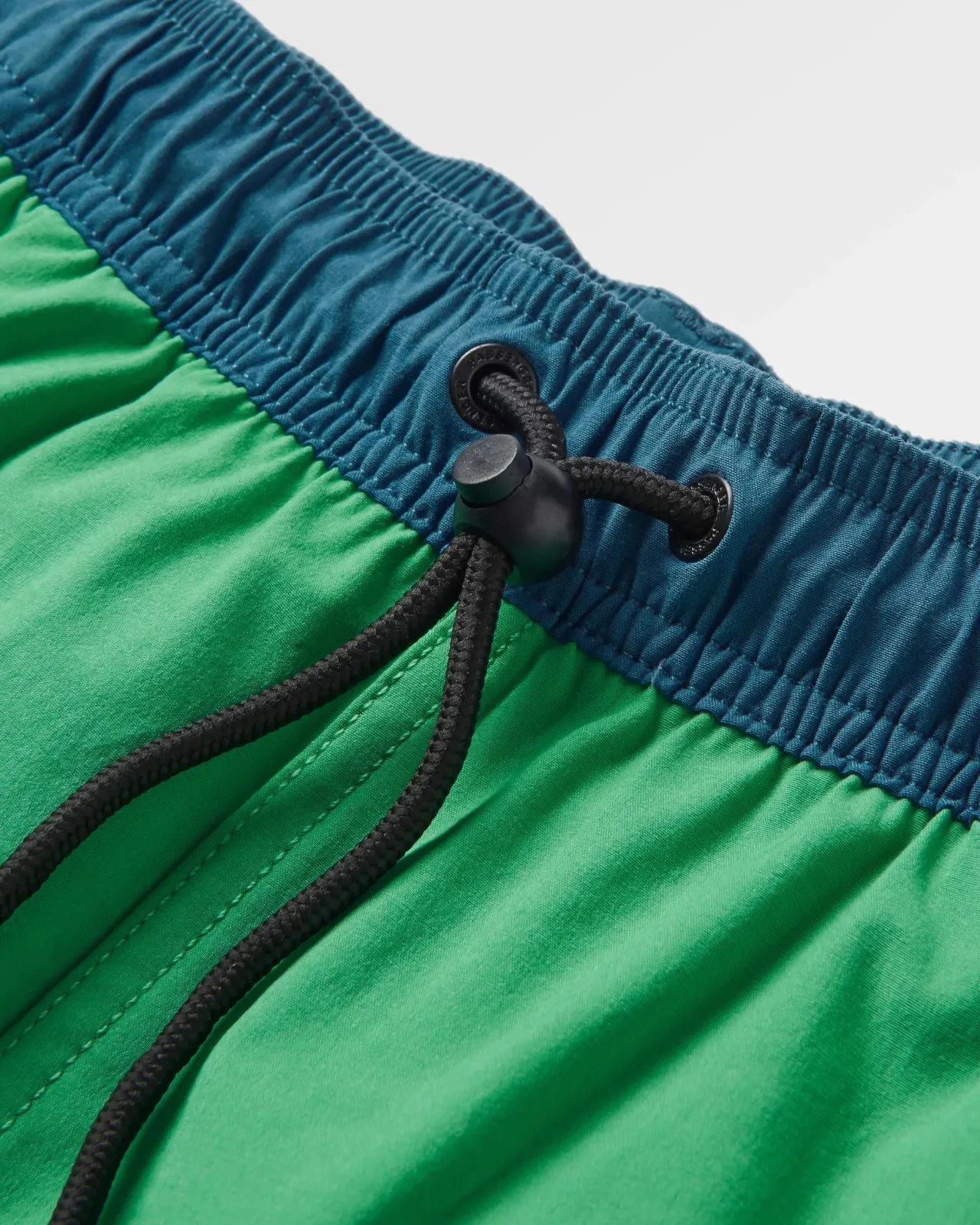 way_out_allzweckshorts__grne_fichte_5.webp Cheap Way Out Allzweck-Shorts - Grüne Fichte Damen Kurze Hosen