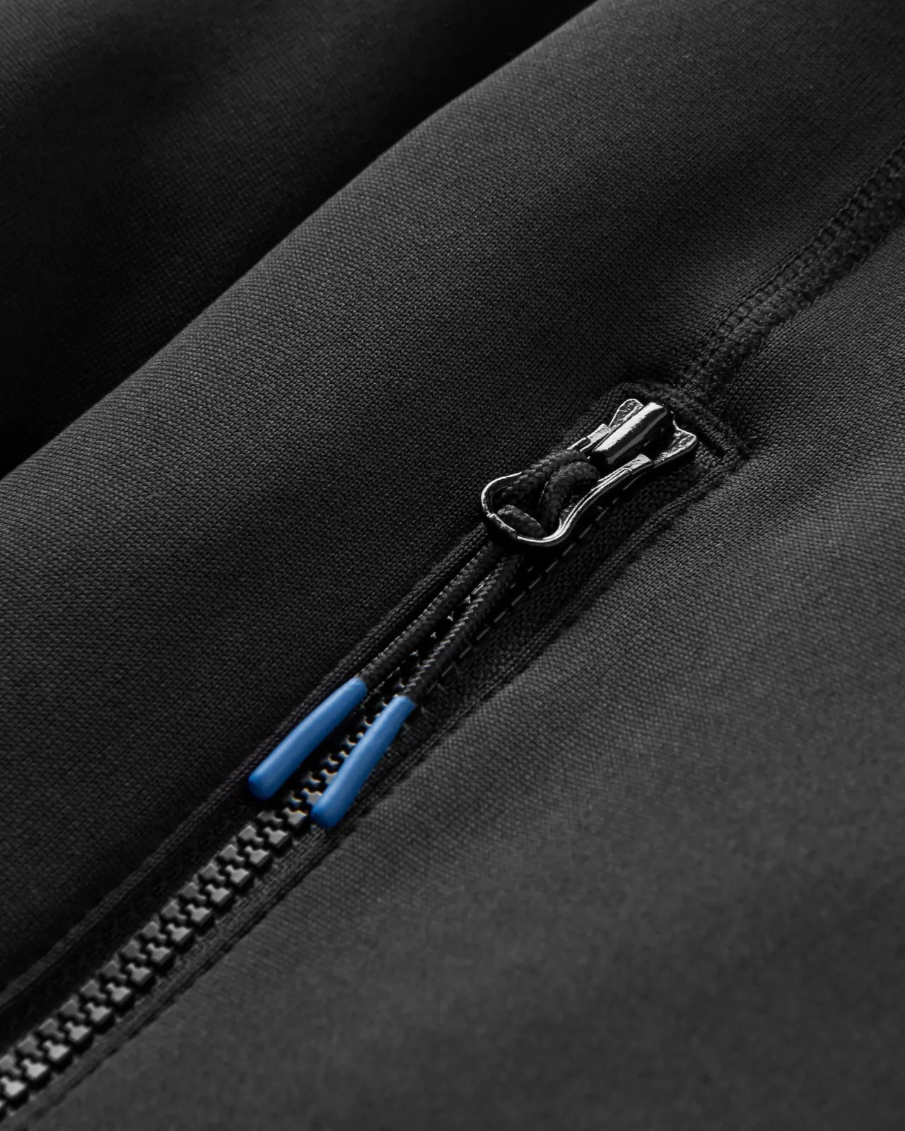 wintergreen_recycelter_polartec_fleecehoodie__schwarz_5.webp Clearance Wintergreen Recycelter Polartec® Fleece-Hoodie - Damen Kapuzenpullover & Sweatshirts | Oberteile