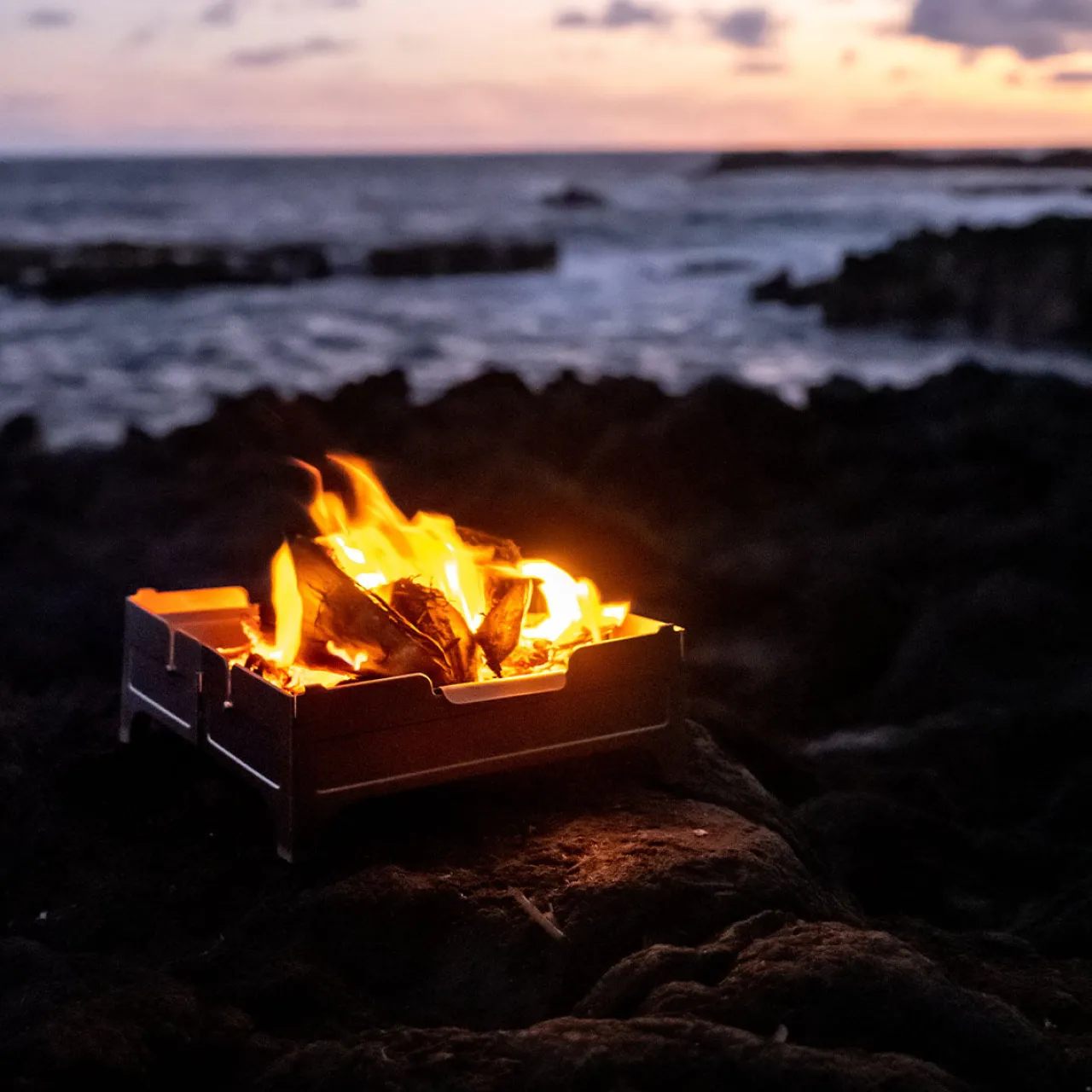 wolf_and_grizzly_feuer_safe__edelstahl_2.webp Store Wolf and Grizzly Feuer Safe - Outdoor Küchenutensilien