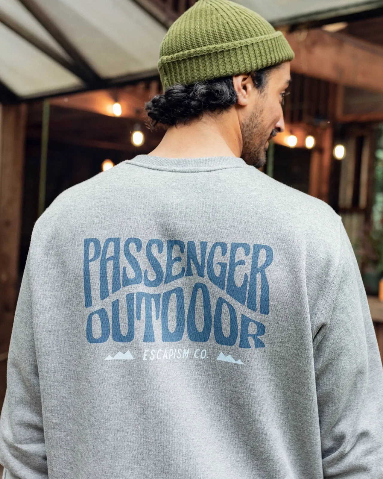 yuca_recyceltes_baumwollsweatshirt__dunkelgrau_meliert_3.webp Shop Yuca Recyceltes Baumwoll-Sweatshirt - Dunkelgrau meliert Herren Kapuzenpullover & Sweatshirts