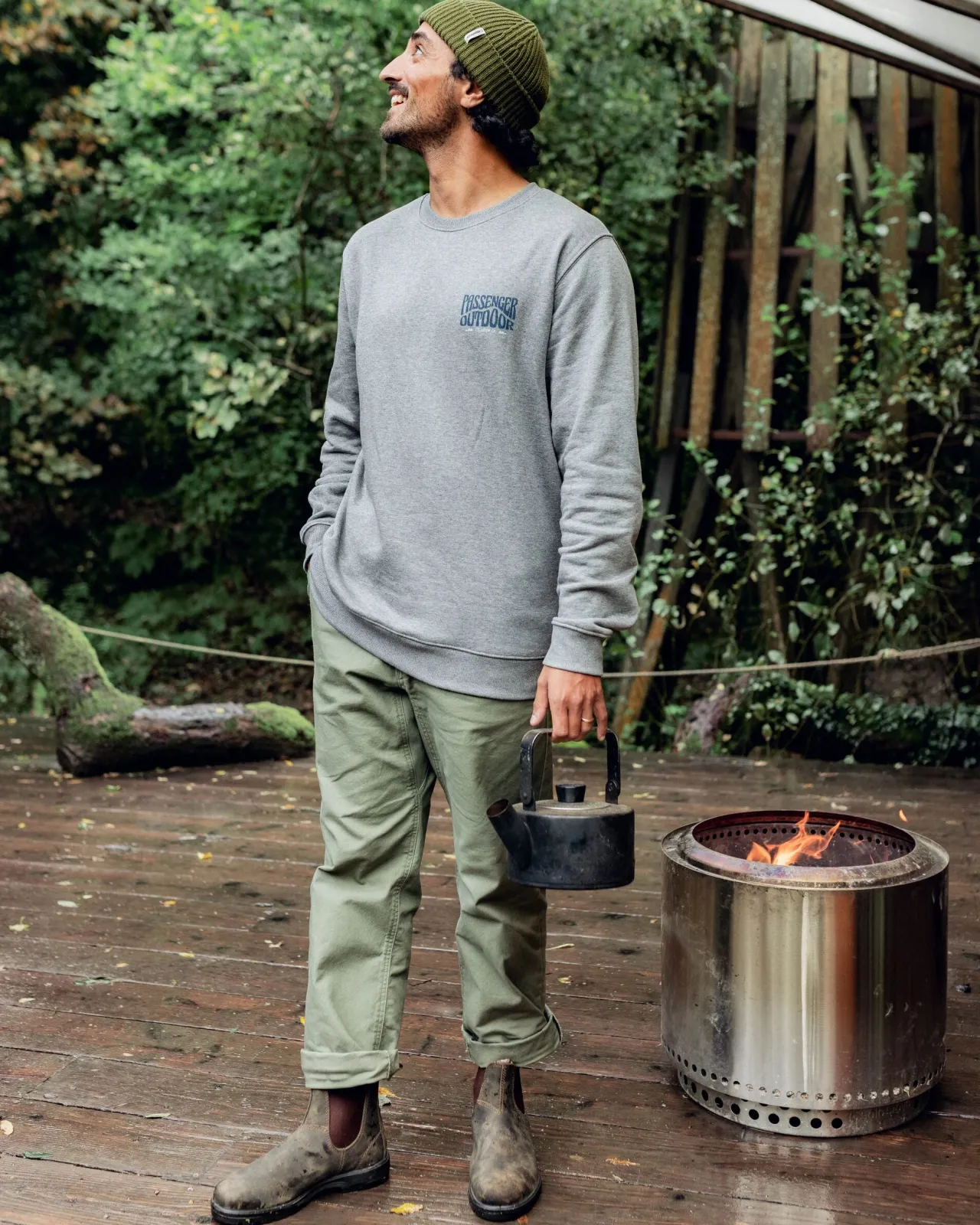 yuca_recyceltes_baumwollsweatshirt__dunkelgrau_meliert_4.webp Shop Yuca Recyceltes Baumwoll-Sweatshirt - Dunkelgrau meliert Herren Kapuzenpullover & Sweatshirts